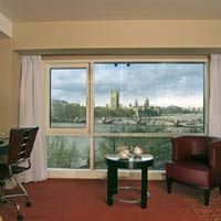 PARK PLAZA RIVERBANK LONDON