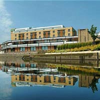 HOLIDAY INN BRENTFORD LOCK